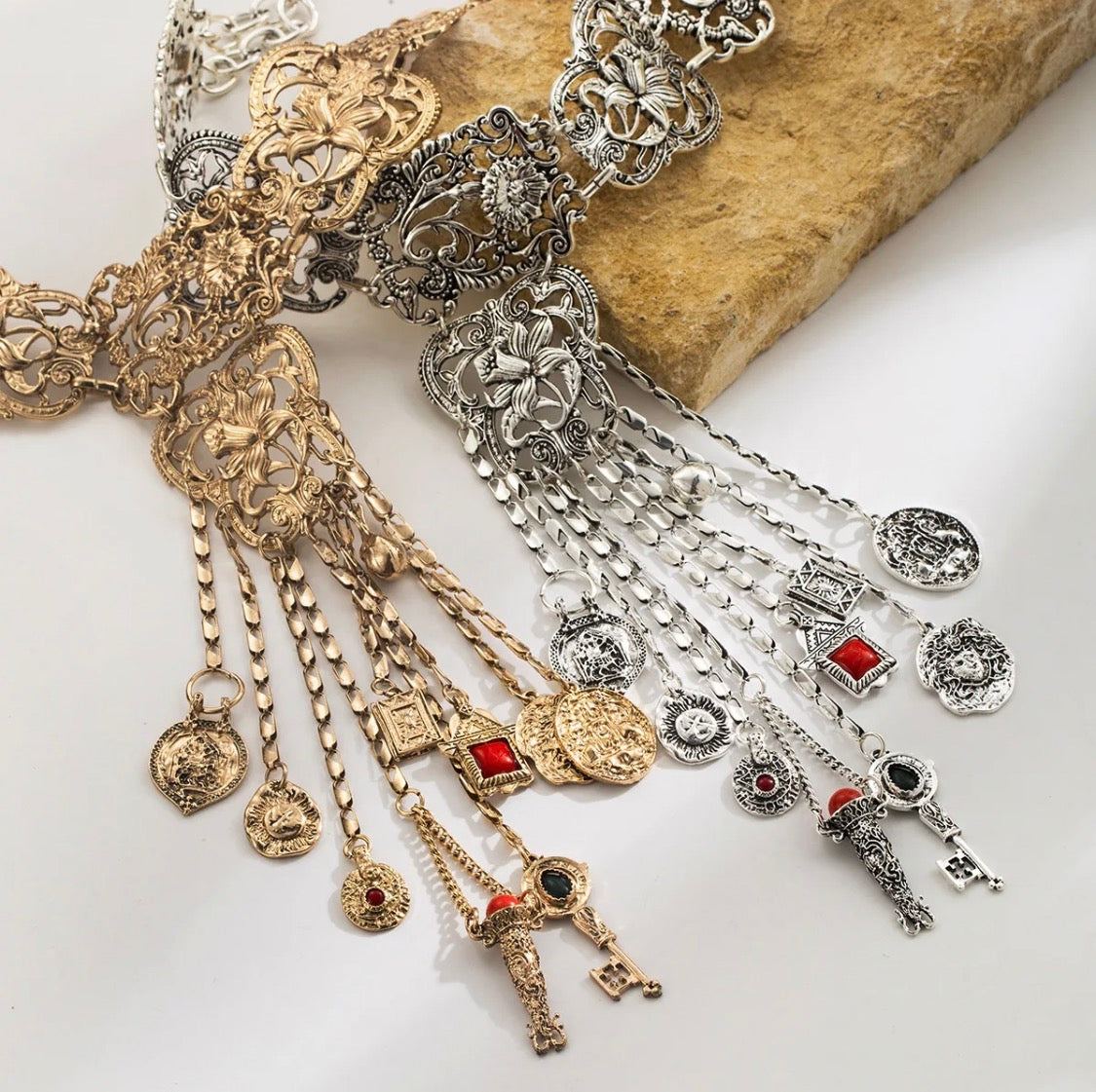 Baroque Gold Filigree Charm Choker Necklace