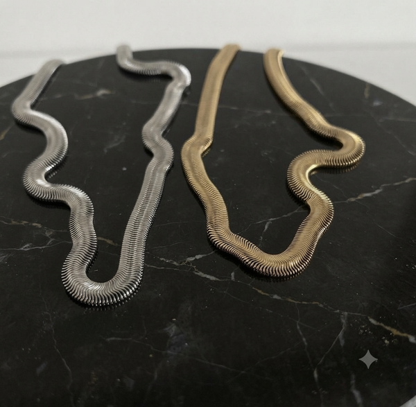 Herringbone Snake Chain Necklace